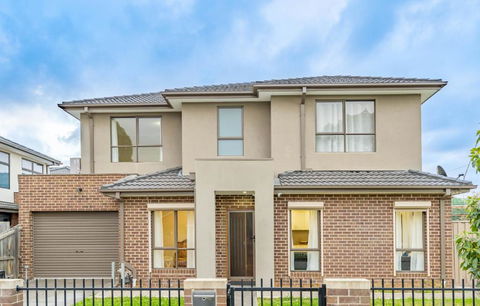 Hidden Gem - 3 Bedroom Townhouse In Heidelberg West - Holiday Jervis Bay 0