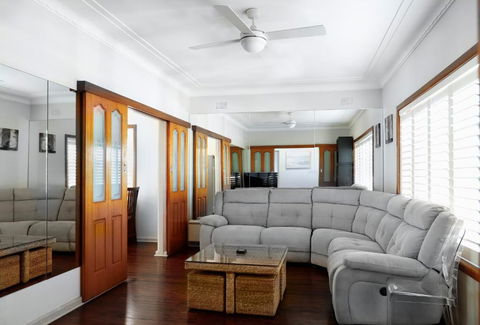 Home Away From Home - 3 Bedroom House Sleeps 6 - Parking - Holiday Jervis Bay 1