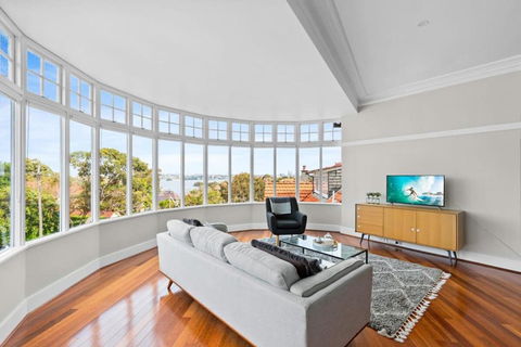Huge Harbour View Apartment In Historic Home - Holiday Jervis Bay 1