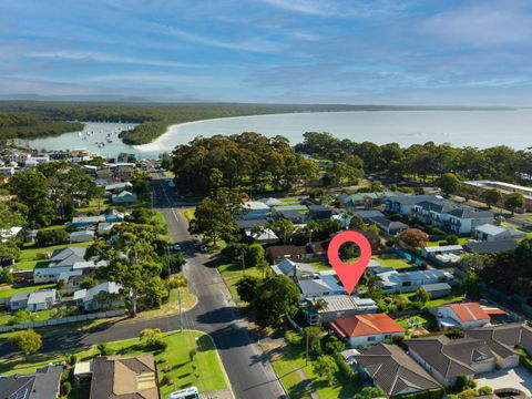 Husky Beach House By Experience Jervis Bay - Holiday Jervis Bay 1