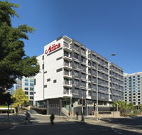 Adina Apartment Hotel Sydney Airport - Holiday Jervis Bay