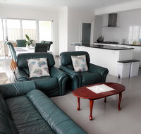 Alkimos Beach Retreat - Holiday Jervis Bay