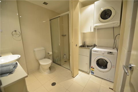 Alora Studio In Sydney Central - Darling Harbour - Holiday Jervis Bay 2
