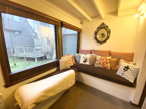Alpine Retreat - Holiday Jervis Bay 1