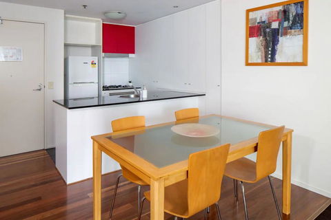 Amazing Brisbane CBD 2 Bedroom Apartment With River Views - Holiday Jervis Bay 1