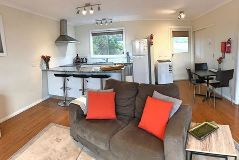 Angasi Apartment On Highcrest - Holiday Jervis Bay 2