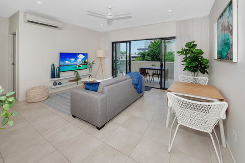 Apartment Close To The City Life On Lake 3 - Holiday Jervis Bay 2