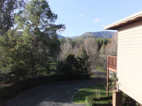 Apple Blossom Retreat - Holiday Jervis Bay 1