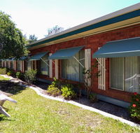 Armidale Rose Villa Motel - Holiday Jervis Bay