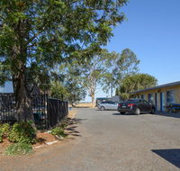 Artesian Motor Inn - Holiday Jervis Bay