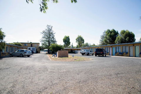 Artesian Motor Inn - Holiday Jervis Bay 1