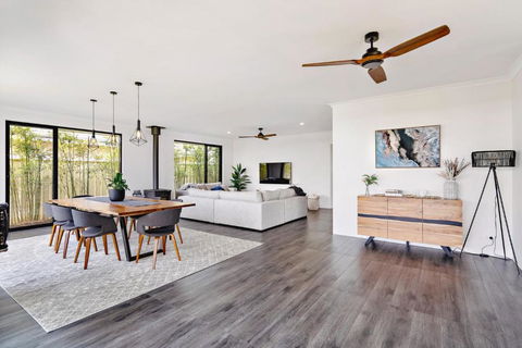 MAINBREAK - DUNSBOROUGH - Holiday Jervis Bay 3