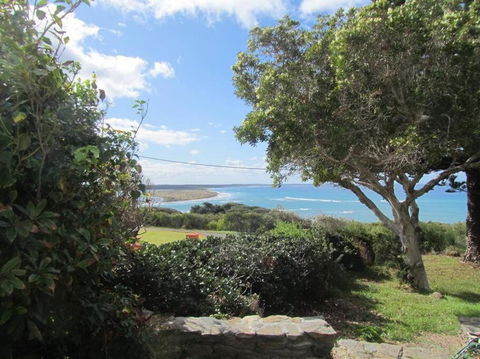 Maizies View - A Hidden Gem - Holiday Jervis Bay 3