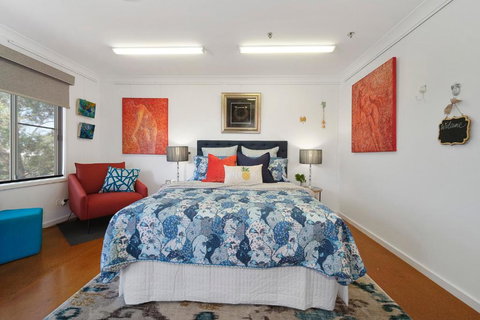 Marche Home Stay, Immaculate Presentation, Private & Relaxing - Holiday Jervis Bay 0