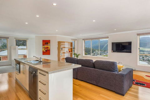 Mayhill Views Space And Style - Holiday Jervis Bay 3