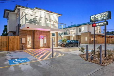 Melbourne Airport Motel - Holiday Jervis Bay 0