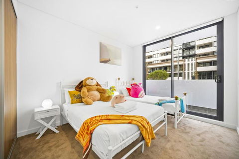 Modern Toy Style APT At Heart Kogarah - Holiday Jervis Bay 0