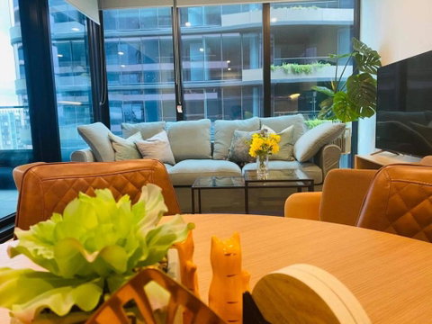 Moody Moon Apartment @ Sky Garden - Glen Waverley - Holiday Jervis Bay 0