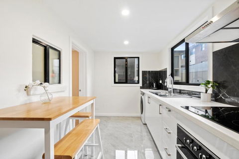 New 1-bedroom House With Free Parking - Holiday Jervis Bay 3