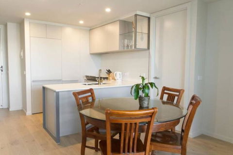 New Spacious 2 Bedroom With Gorgeous City Views - Holiday Jervis Bay 1