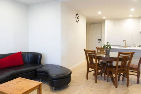 New Spacious 2 Bedroom With Gorgeous City Views - Holiday Jervis Bay 3