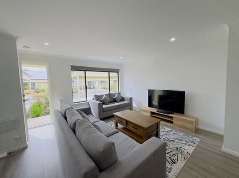 New Unit On Oswald - Holiday Jervis Bay 0