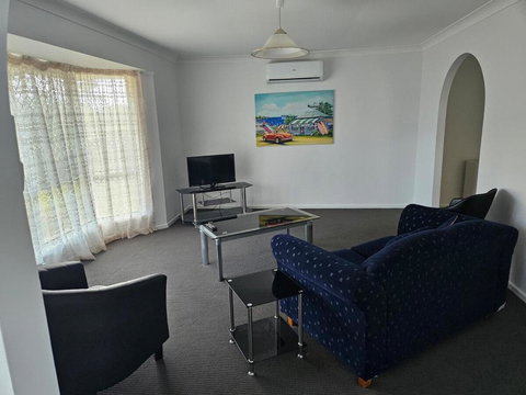 Newly Renovated & Quiet Area - Holiday Jervis Bay 2