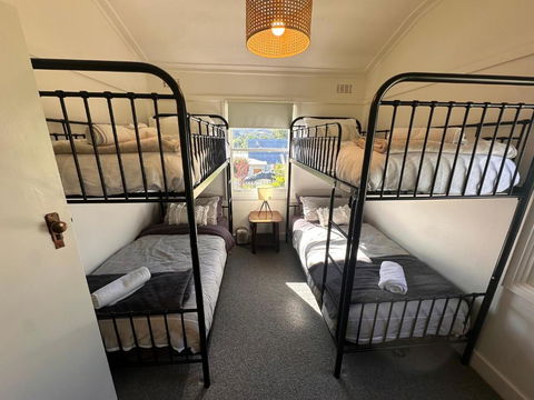 Mount Beauty 3BR Home - Holiday Jervis Bay 2
