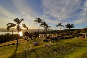 Norfolk Pines Motel with Holiday Jervis Bay