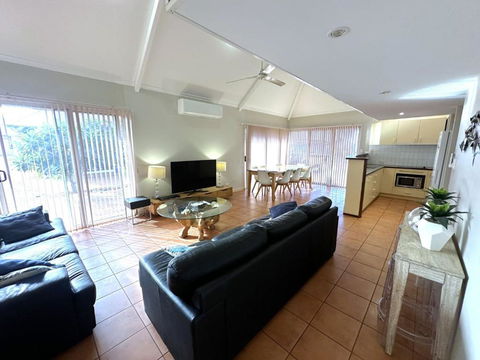 Osprey Holiday Village Unit 117 - Holiday Jervis Bay 3