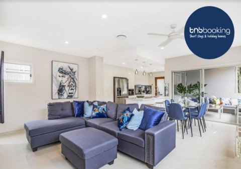 Park Avenue Luxe Townhouse Brand New Sleeps 9 - Holiday Jervis Bay 0