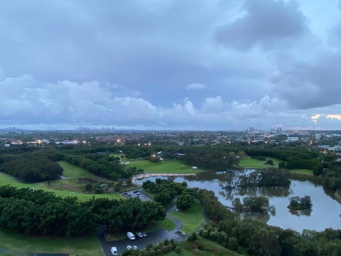 Parkside & City View In Sydney Olympic Park - Holiday Jervis Bay 3