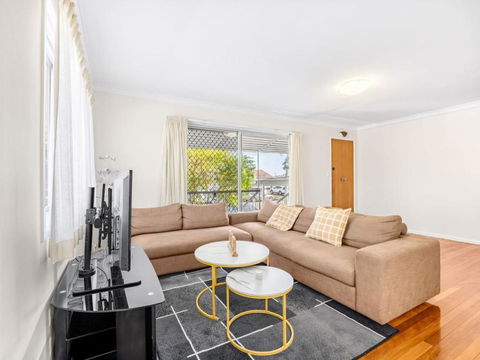 Peaceful 3BR Comfy Unit Sunnybank Near Everything - Holiday Jervis Bay 1
