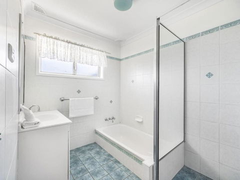 Peaceful 3BR Comfy Unit Sunnybank Near Everything - Holiday Jervis Bay 3