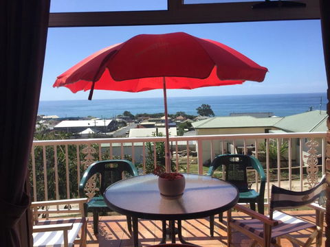 Penguin Seaside Homestay - Holiday Jervis Bay 0