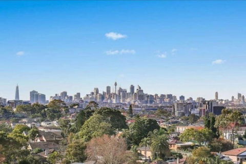 Penthouse In Rockdale CBD - Holiday Jervis Bay 1