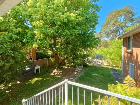 Peaceful Room In Modern And Spacious Baulkham Hills Home - BH2 - Holiday Jervis Bay 2