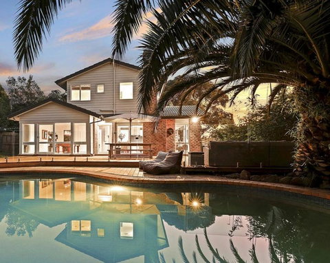 Pool & Pet Friendly - Mornington Peninsula Beach House - Holiday Jervis Bay 0