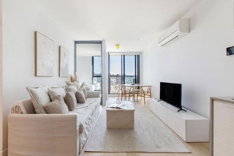 Perched On Parkville - A Minimalist Retreat With Pool - Holiday Jervis Bay 0