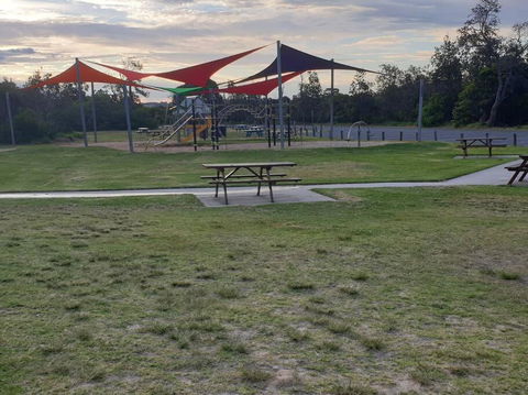 Play@Lakes - Holiday Jervis Bay 3