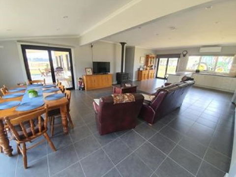 Pleasant Hill BnB - Holiday Jervis Bay 3