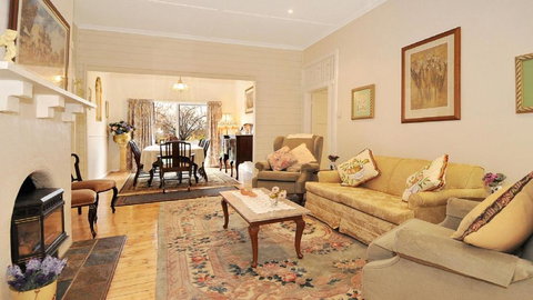 Plum Tree Cottage - Holiday Jervis Bay 1