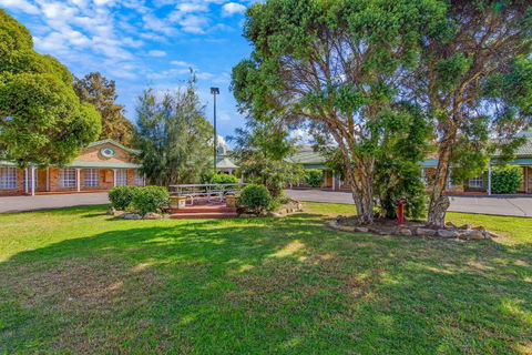 Quality Inn Penrith Sydney - Holiday Jervis Bay 2