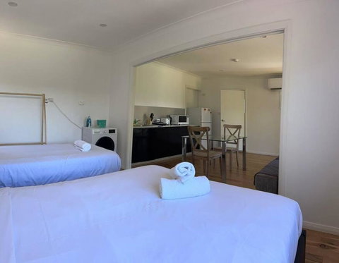 Private Studio House Unit In Dundas Valley - Holiday Jervis Bay 2