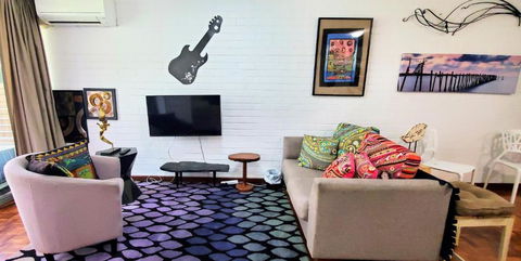 Quaint & Tranquil Subiaco 1 Bedroom Apartment - Holiday Jervis Bay 3