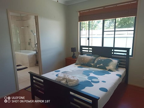 Quand0ng Valley Inn - The Hidden Waterfall Family Retreat - Holiday Jervis Bay 3