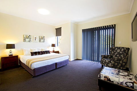 Astina Serviced Apartments - Central - Holiday Jervis Bay 2
