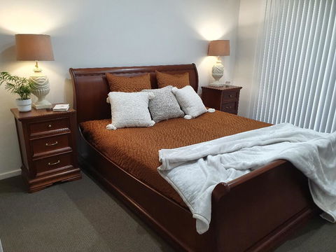 Aveley Equestrian Cottage - Holiday Jervis Bay 1