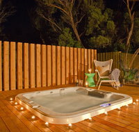 Azure Beach Retreat - Spa Luxury - Holiday Jervis Bay