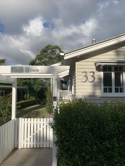 Bank House Tamborine Mountain - Holiday Jervis Bay 1